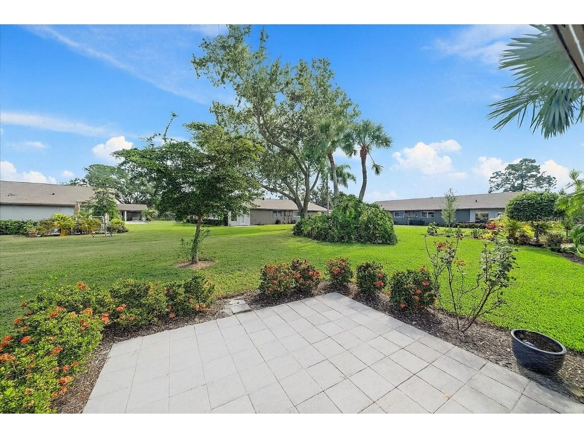 1349 Grand Boulevard #1006 Sarasota FL 34232 A4670997 image27