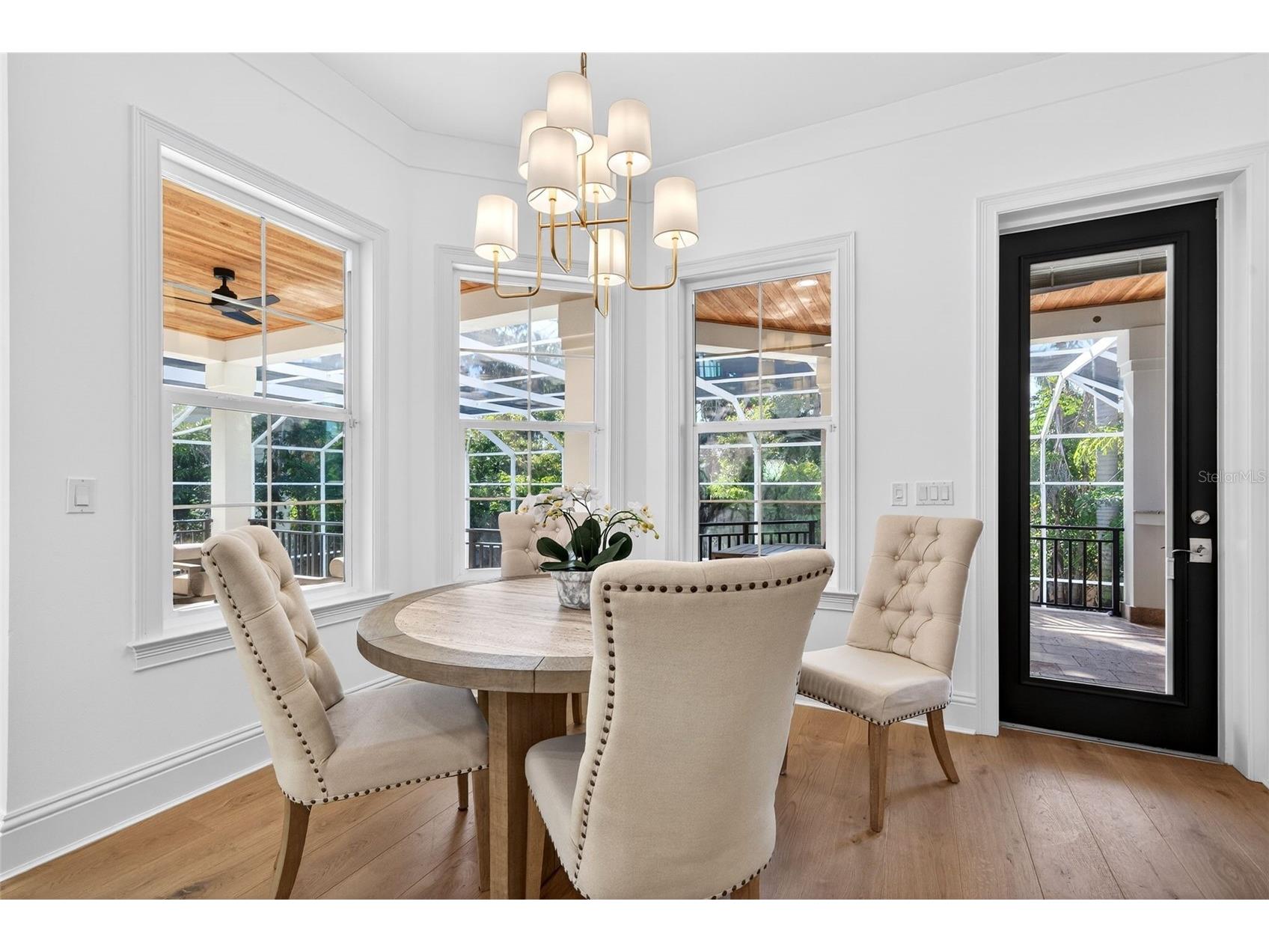 1349 Harbor Drive Sarasota FL 34239 A4676231 image18