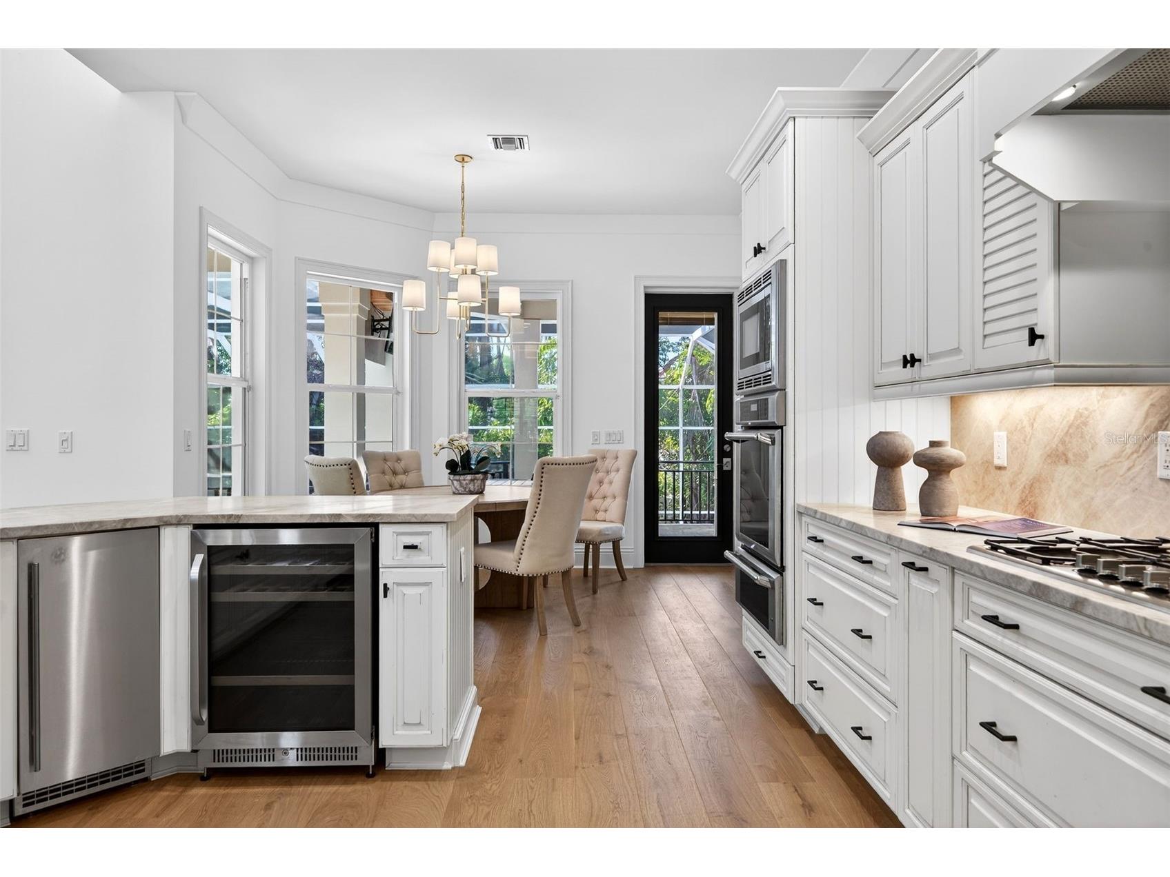 1349 Harbor Drive Sarasota FL 34239 A4676231 image23