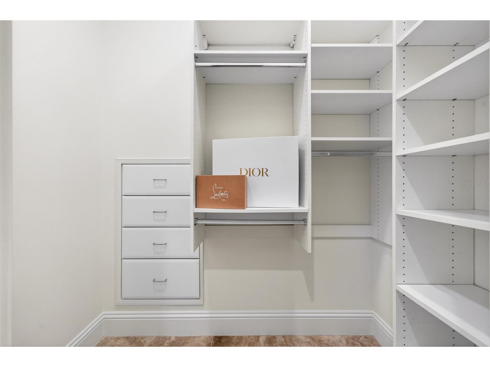 1349 Harbor Drive Sarasota FL 34239 A4676231 image32