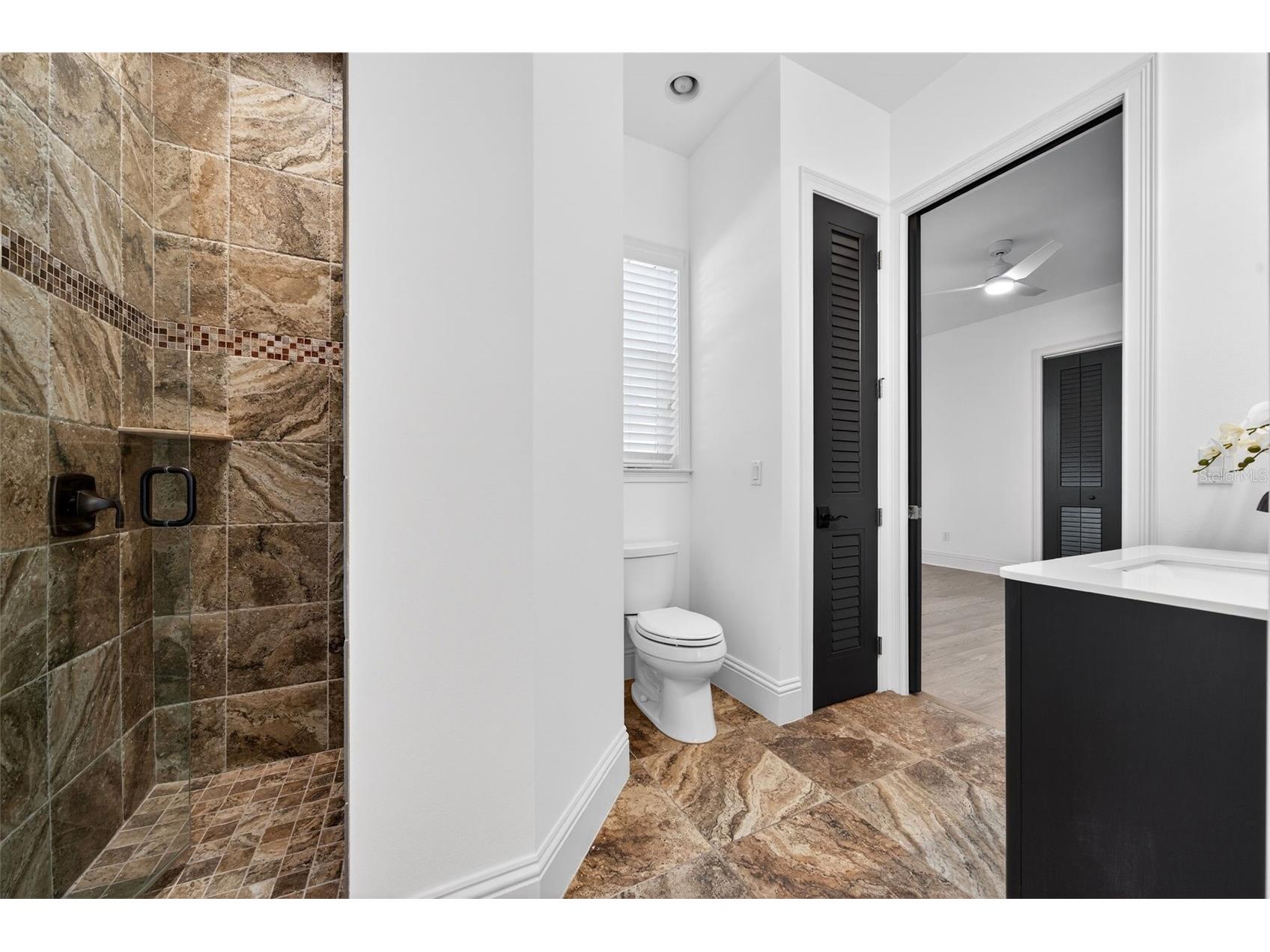 1349 Harbor Drive Sarasota FL 34239 A4676231 image44