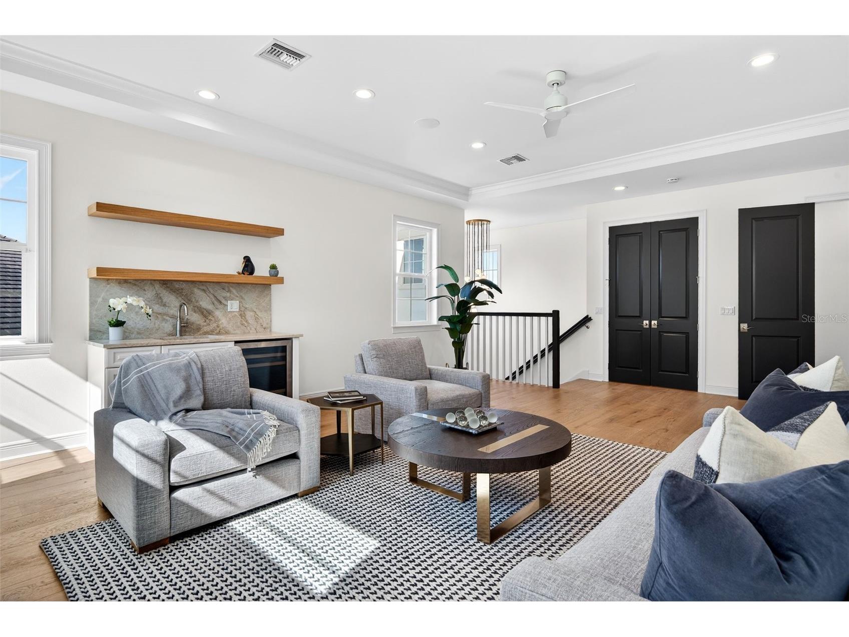 1349 Harbor Drive Sarasota FL 34239 A4676231 image50