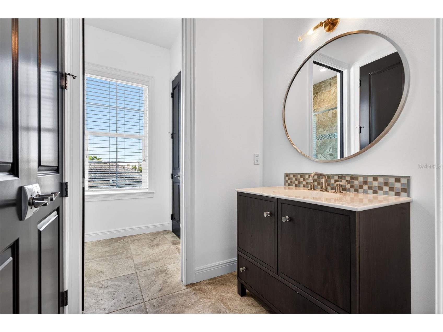 1349 Harbor Drive Sarasota FL 34239 A4676231 image58