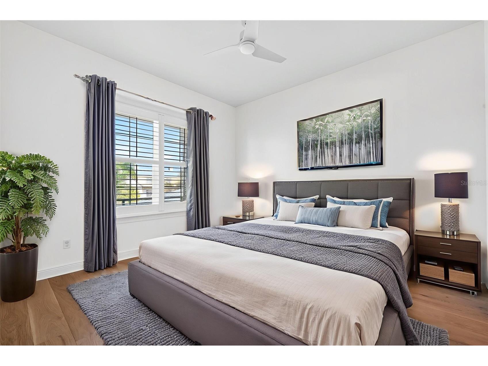 1349 Harbor Drive Sarasota FL 34239 A4676231 image63