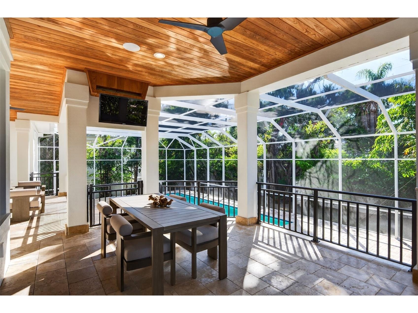 1349 Harbor Drive Sarasota FL 34239 A4676231 image71