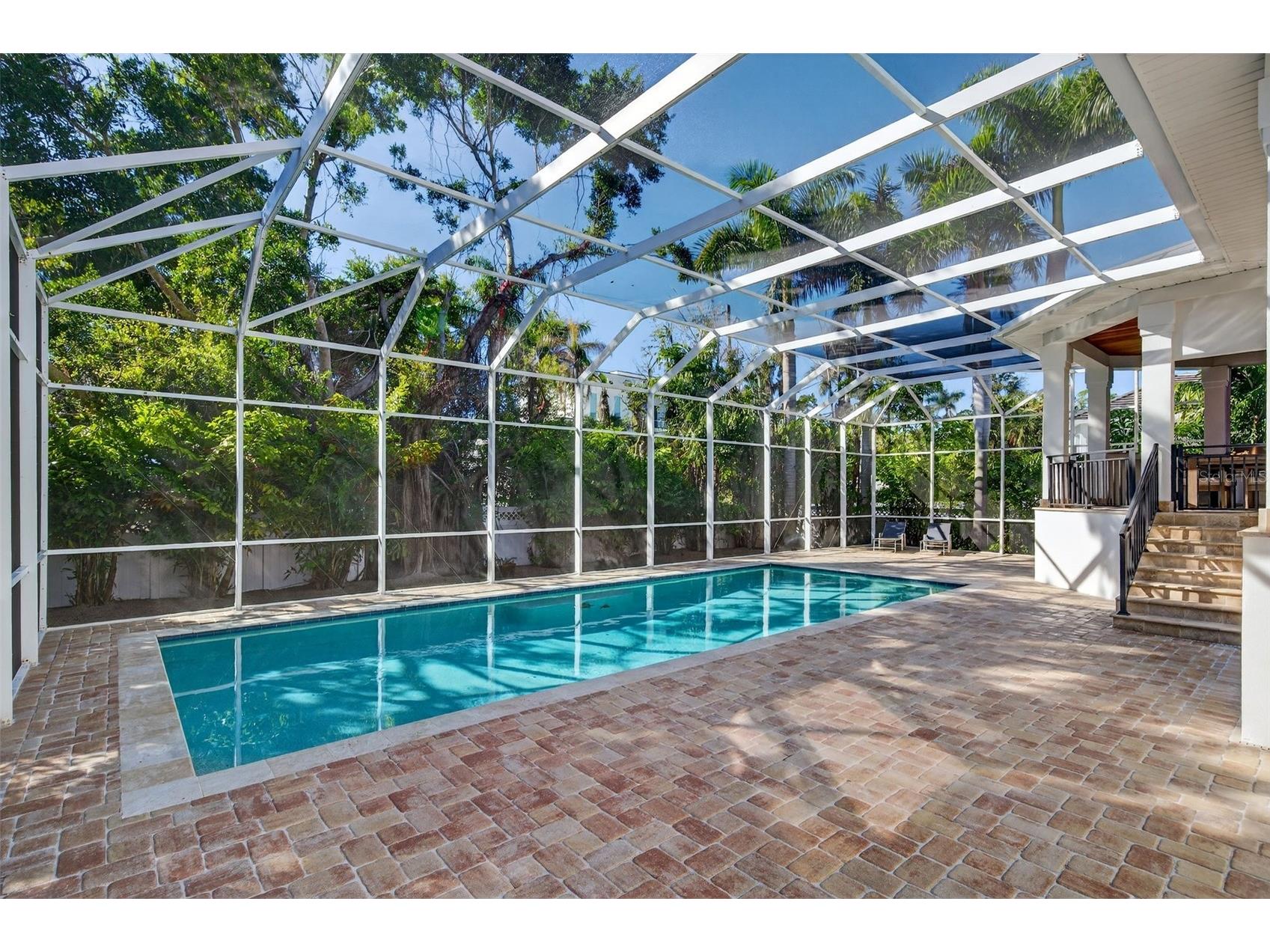 1349 Harbor Drive Sarasota FL 34239 A4676231 image80