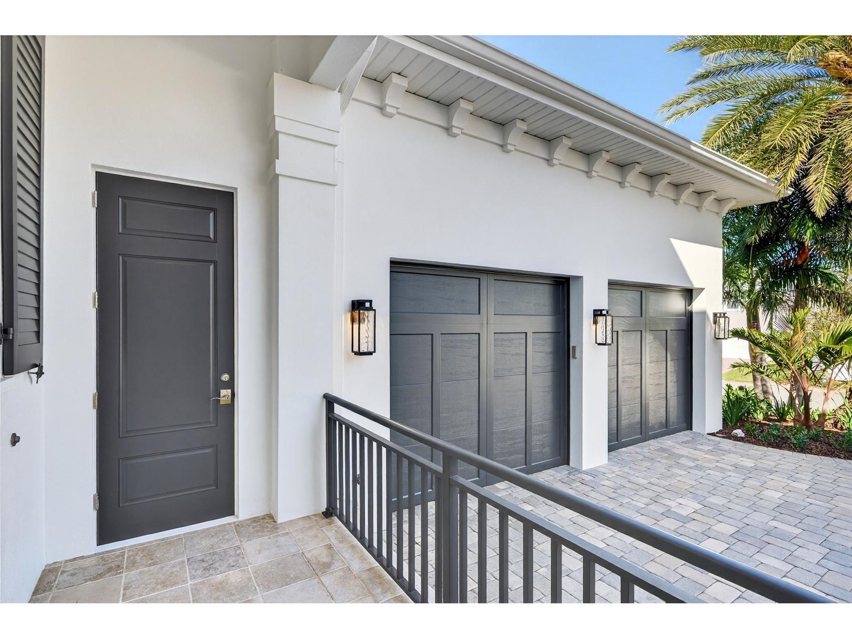 1349 Harbor Drive Sarasota FL 34239 A4676231 image81