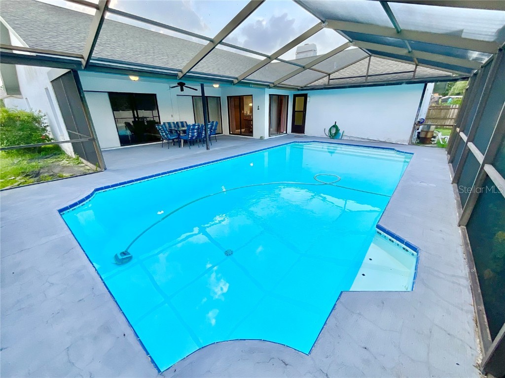 1349 Hillside Drive Tarpon Springs FL 34689 U8252819 image1