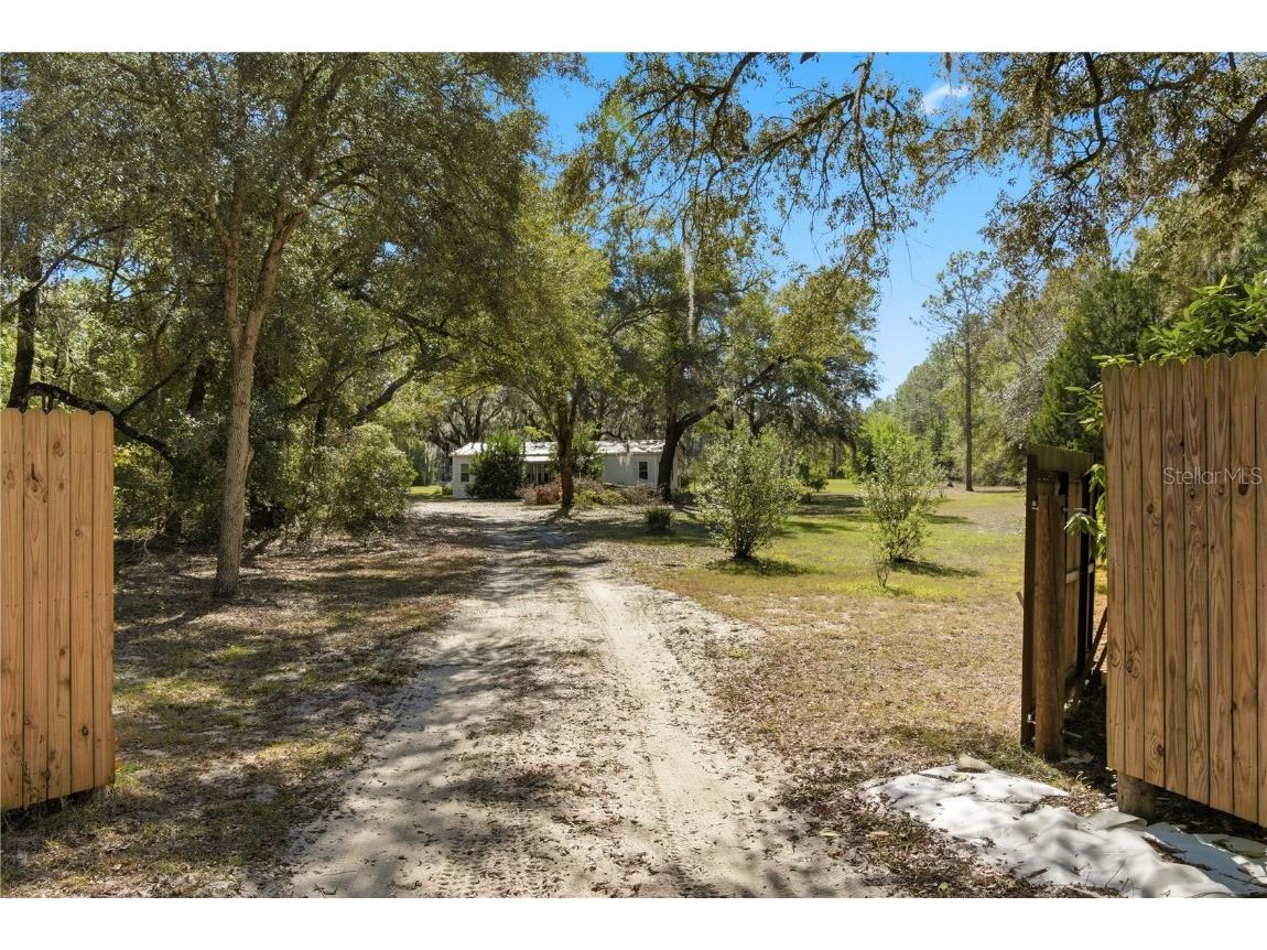 1349 SW 27th Place Bell FL 32619 GC535946 image1