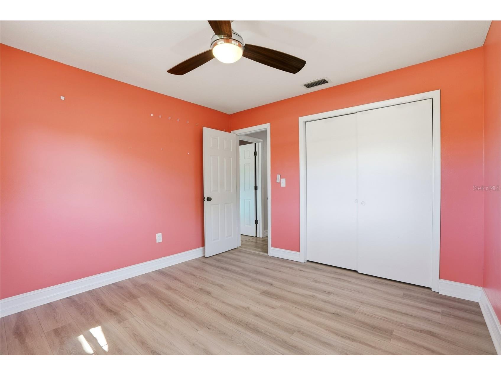 1349 Viewtop Drive Clearwater FL 33764 TB8507869 image21