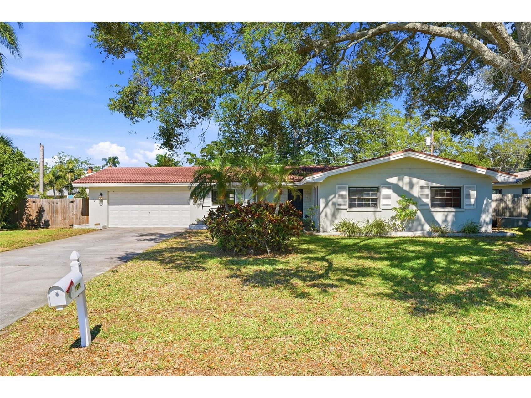 1349 Viewtop Drive Clearwater FL 33764 TB8507869 image3