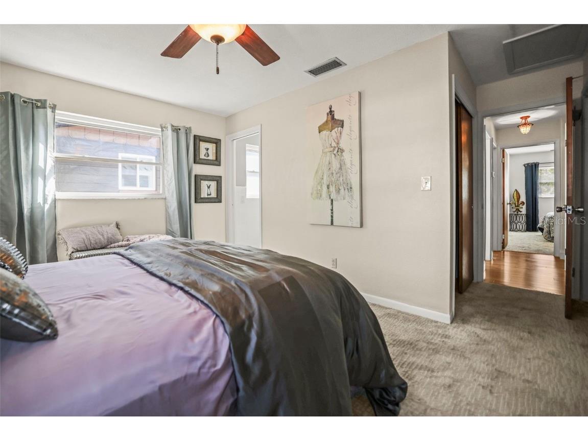 13494 Bellewood Avenue Seminole FL 33776 TB8449837 image16