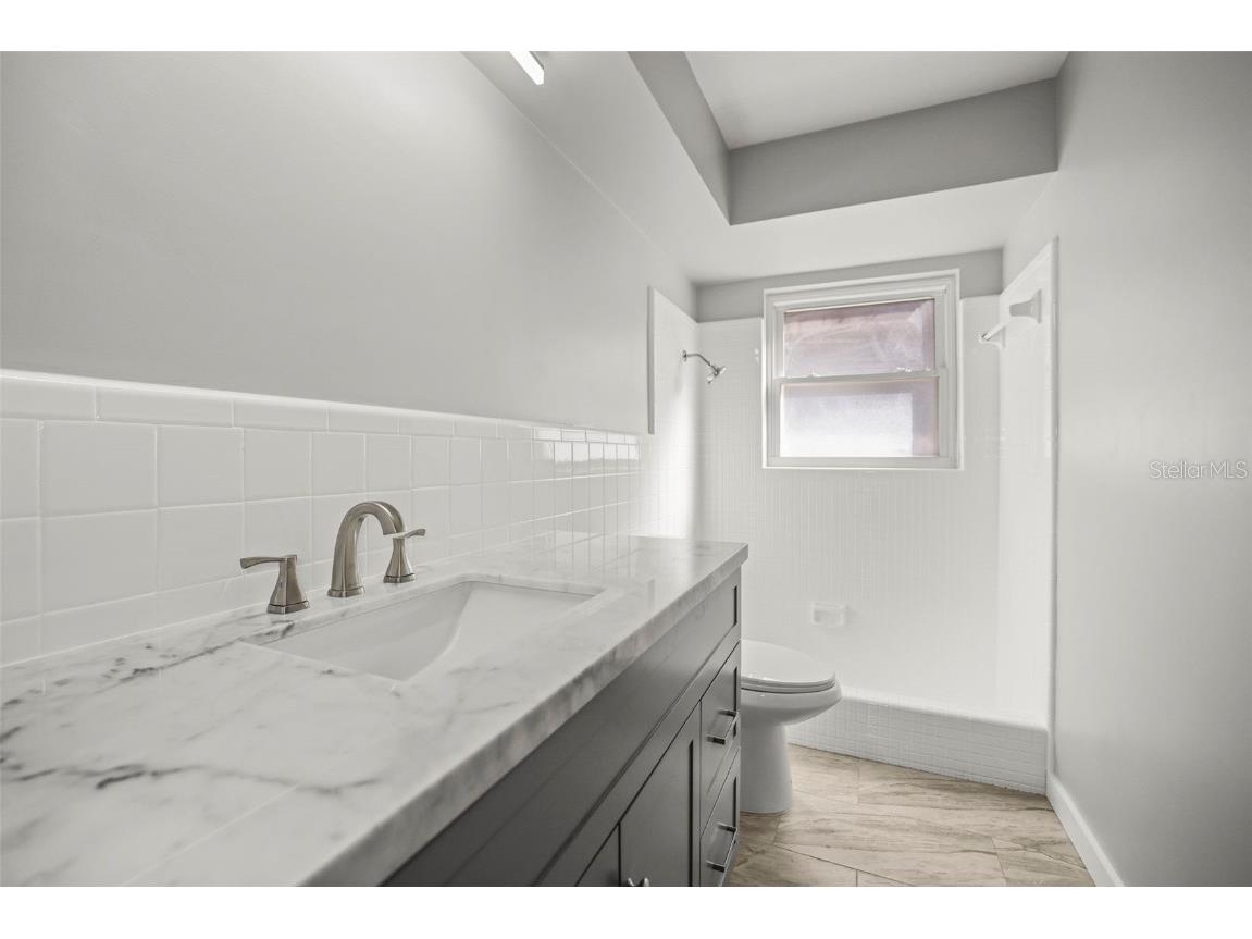 13494 Bellewood Avenue Seminole FL 33776 TB8449837 image23