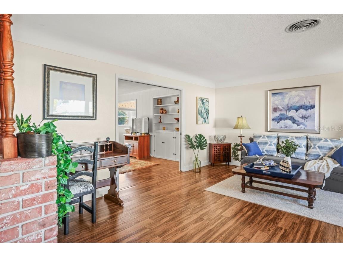 13494 Bellewood Avenue Seminole FL 33776 TB8449837 image3