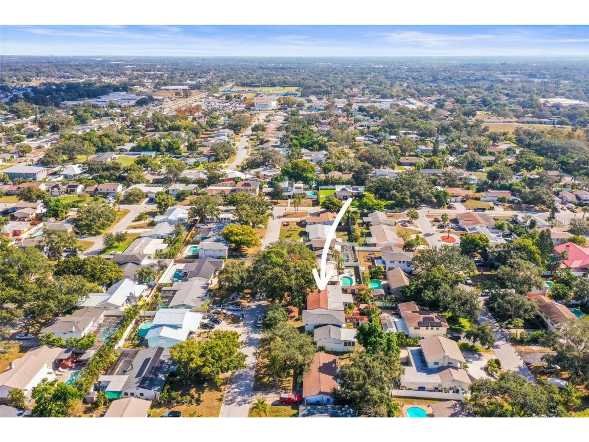 13494 Bellewood Avenue Seminole FL 33776 TB8449837 image35