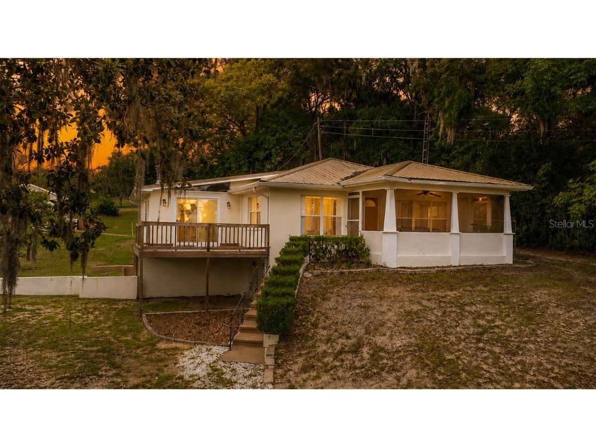 13495 SE 108th Court Road Ocklawaha FL 32179 - LITTLE LAKE WEIR OM726553 image1
