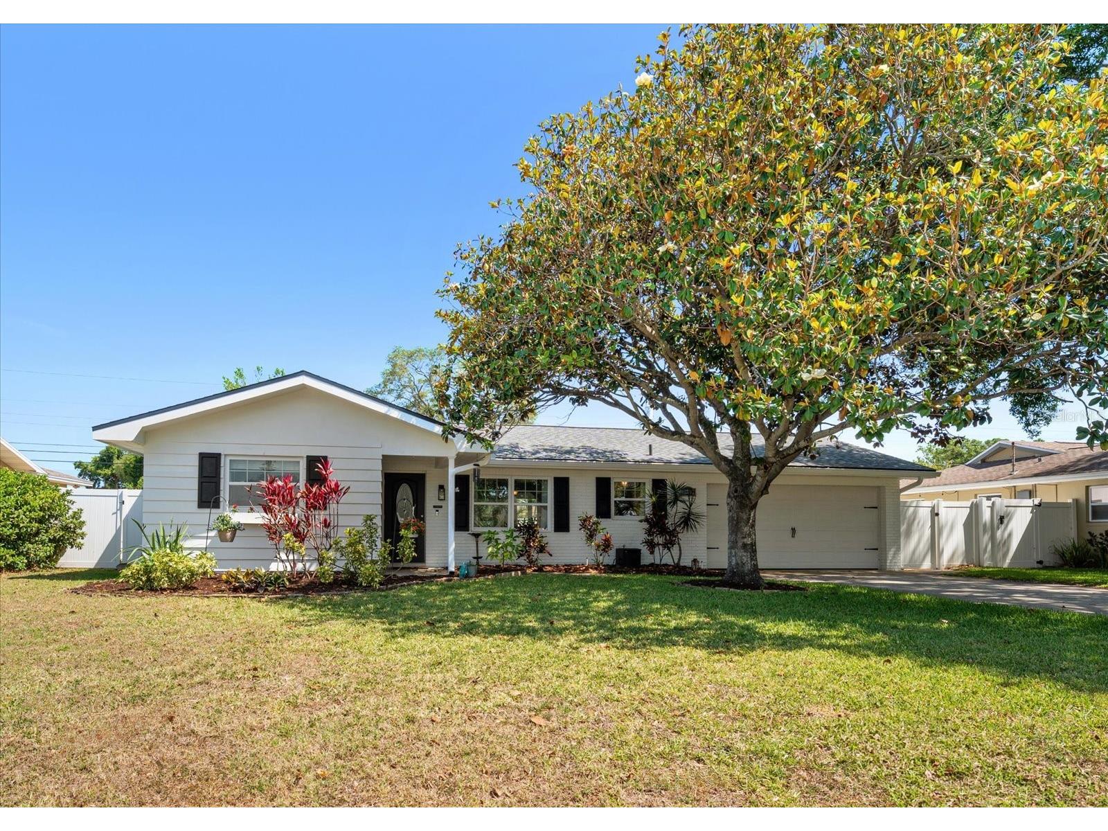 13497 100th Avenue Seminole FL 33776 TB8501732 image1