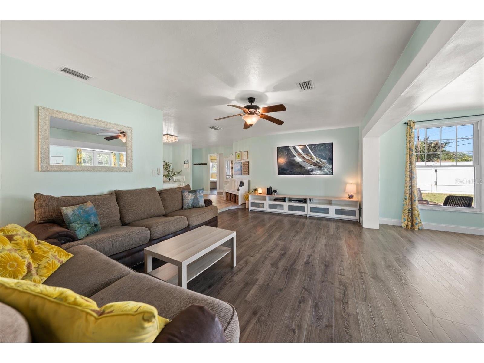 13497 100th Avenue Seminole FL 33776 TB8501732 image12