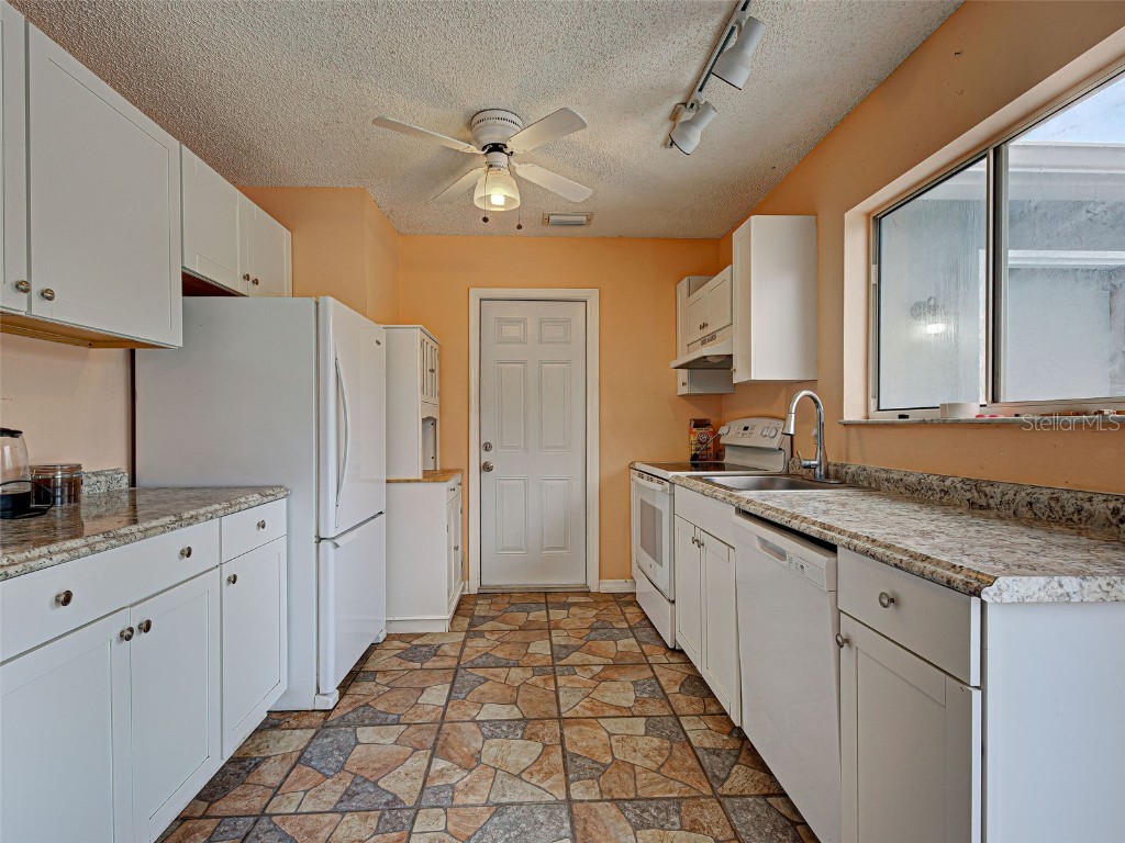 13498 Darnell Avenue Port Charlotte FL 33981 D6144715 image10