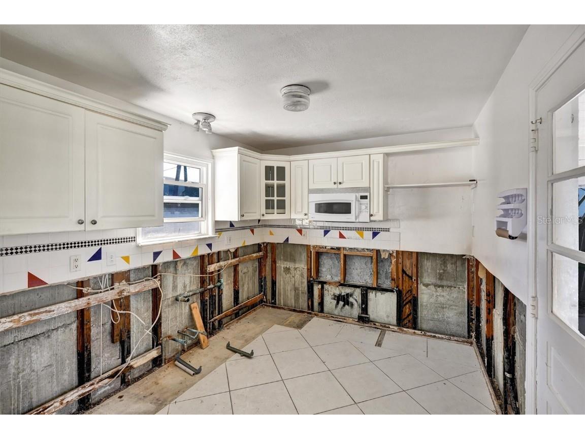 135 143rd Avenue E Madeira Beach FL 33708 TB8447024 image10