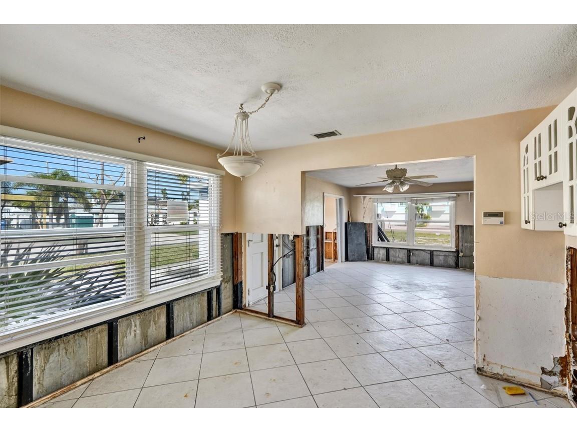 135 143rd Avenue E Madeira Beach FL 33708 TB8447024 image8