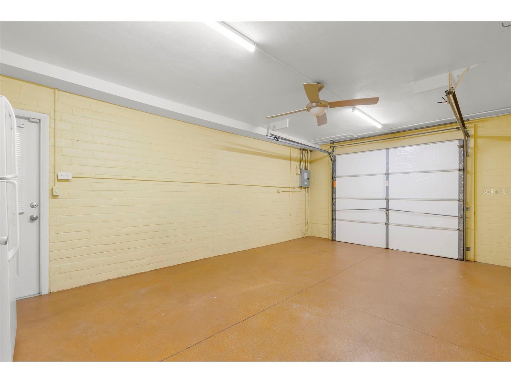 135 17th Avenue N Saint Petersburg FL 33704 TB8476186 image31
