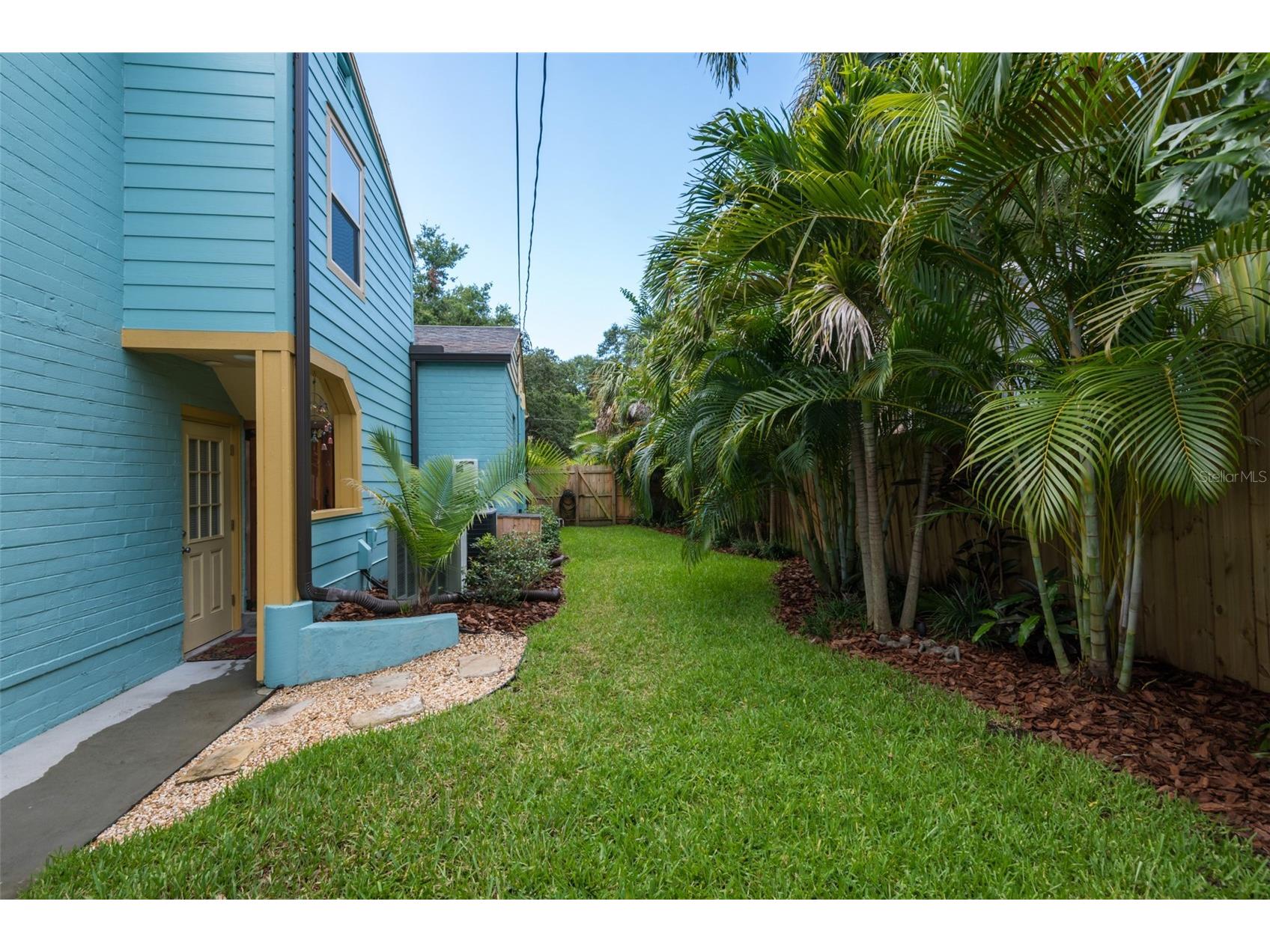 135 17th Avenue N Saint Petersburg FL 33704 TB8476186 image35