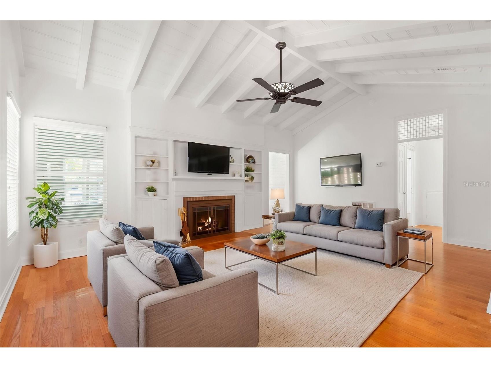 135 17th Avenue N Saint Petersburg FL 33704 TB8476186 image4