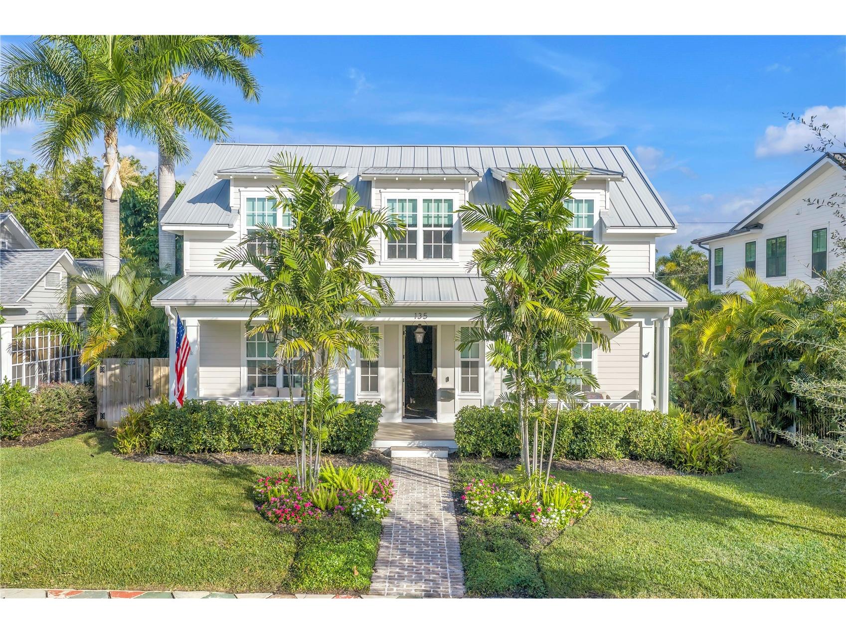 135 19th Avenue NE Saint Petersburg FL 33704 TB8461952 image1