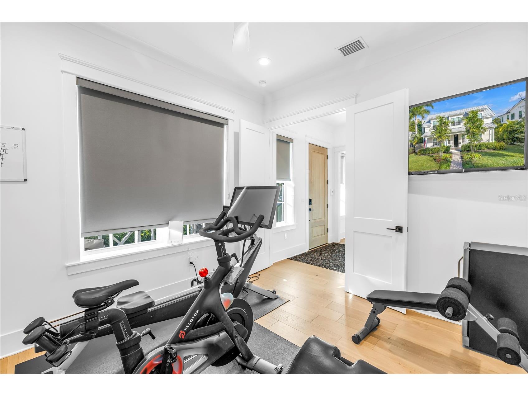 135 19th Avenue NE Saint Petersburg FL 33704 TB8461952 image23