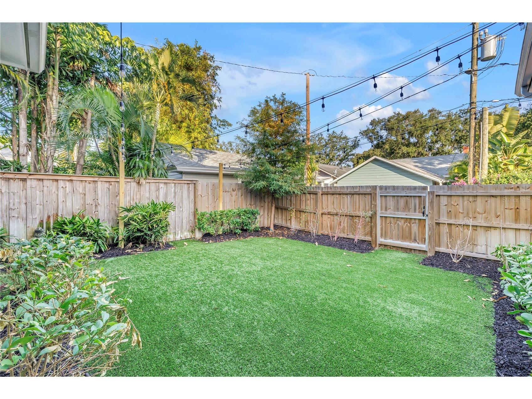 135 19th Avenue NE Saint Petersburg FL 33704 TB8461952 image44