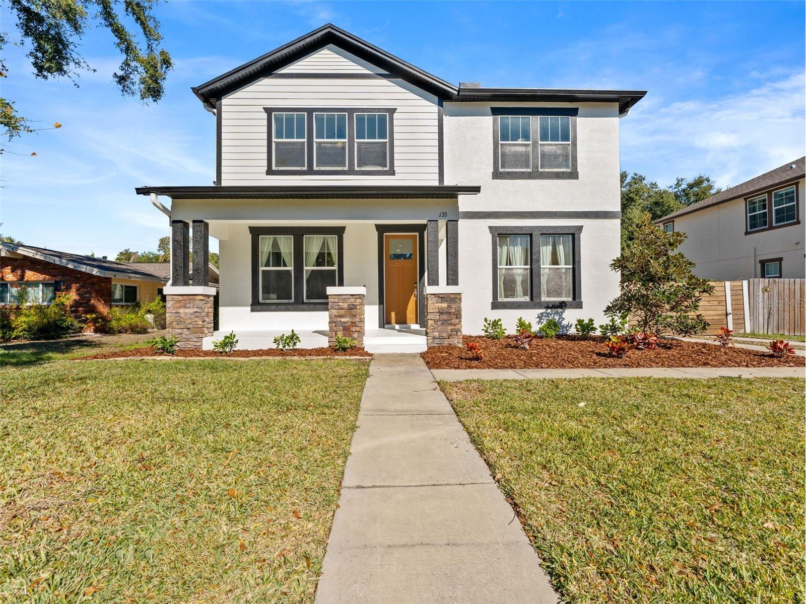 135 24th Avenue S Saint Petersburg FL 33705 TB8467088 image1