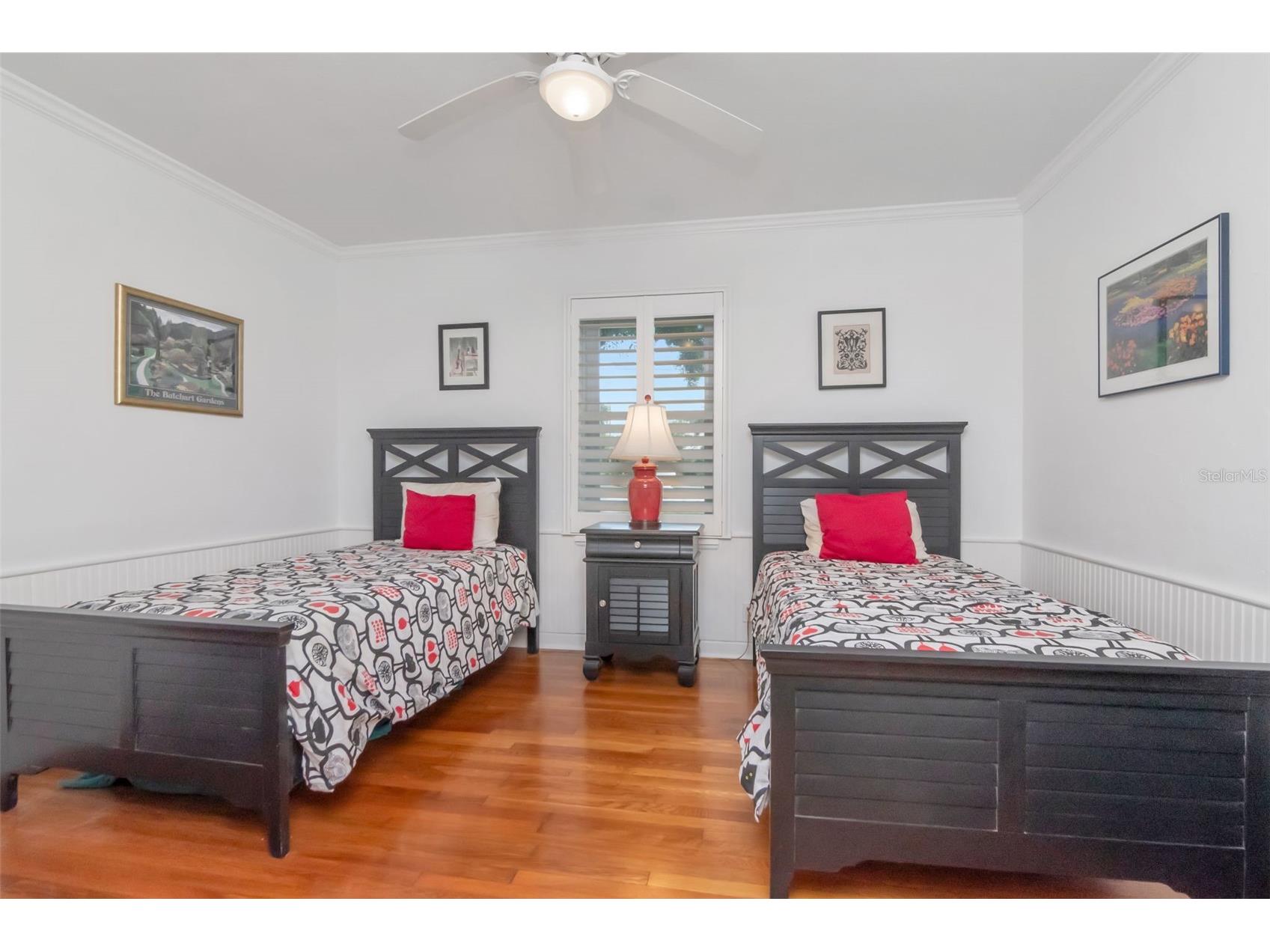 135 25th Avenue NE Saint Petersburg FL 33704 TB8494808 image32