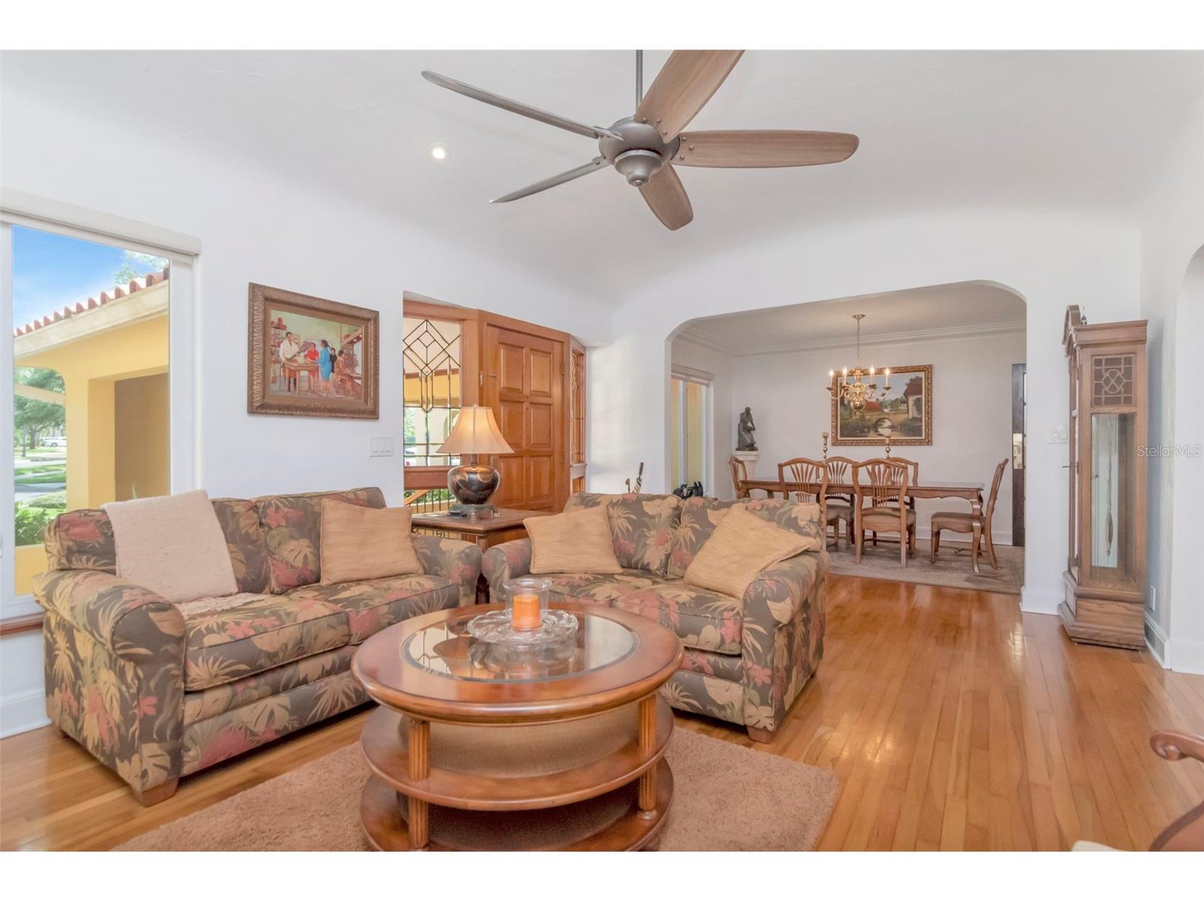 135 25th Avenue NE Saint Petersburg FL 33704 TB8494808 image4