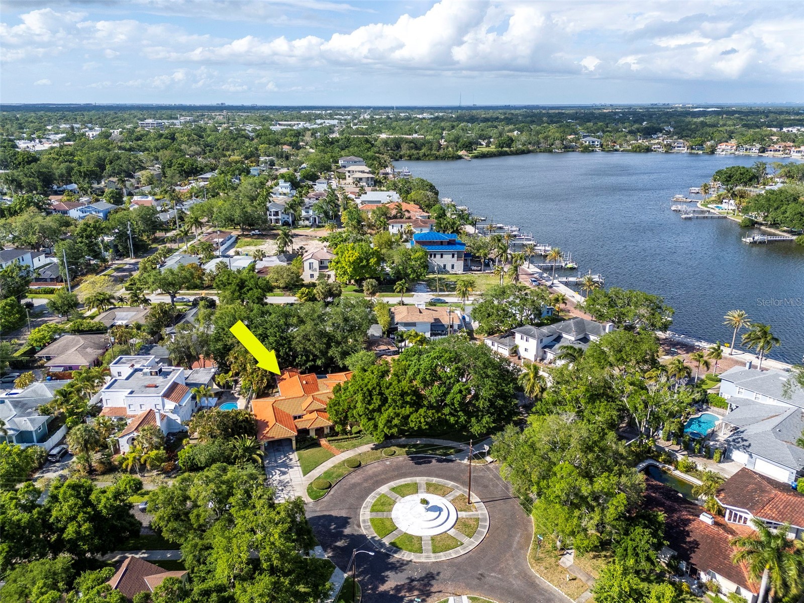 135 25th Avenue NE Saint Petersburg FL 33704 TB8494808 image57