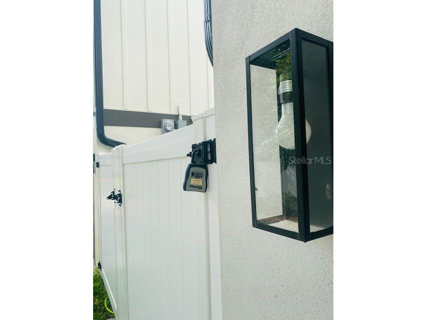 135 48th Avenue N #B Saint Petersburg FL 33703 TB8497451 image2