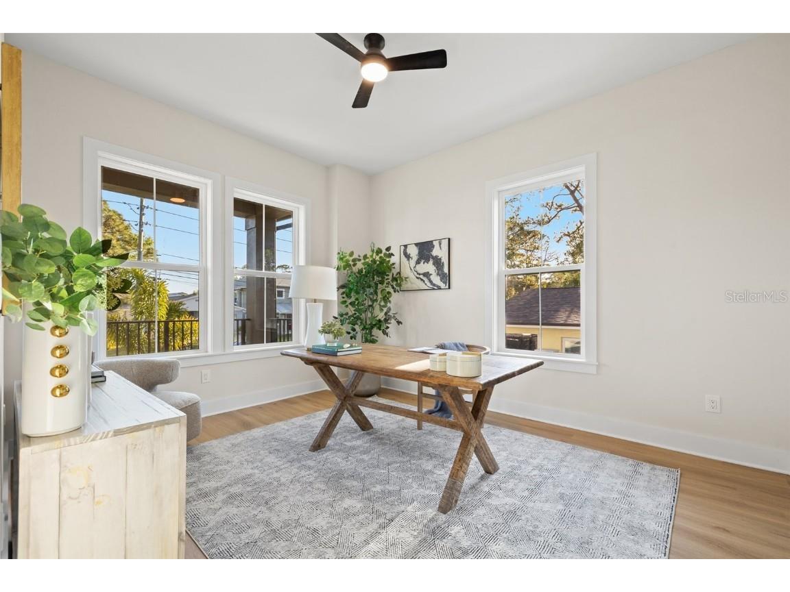 135 48th Avenue Saint Petersburg FL 33703 U8250203 image24