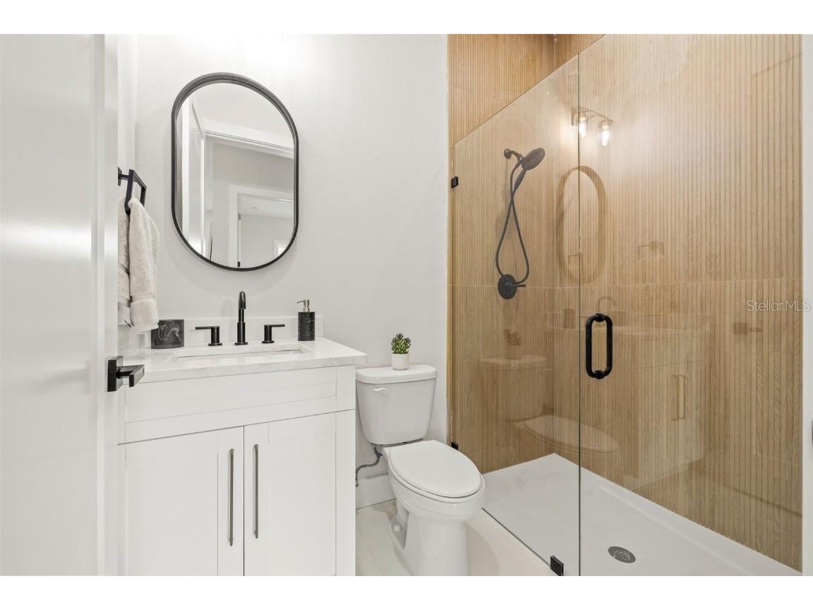 135 48th Avenue Saint Petersburg FL 33703 U8250203 image25