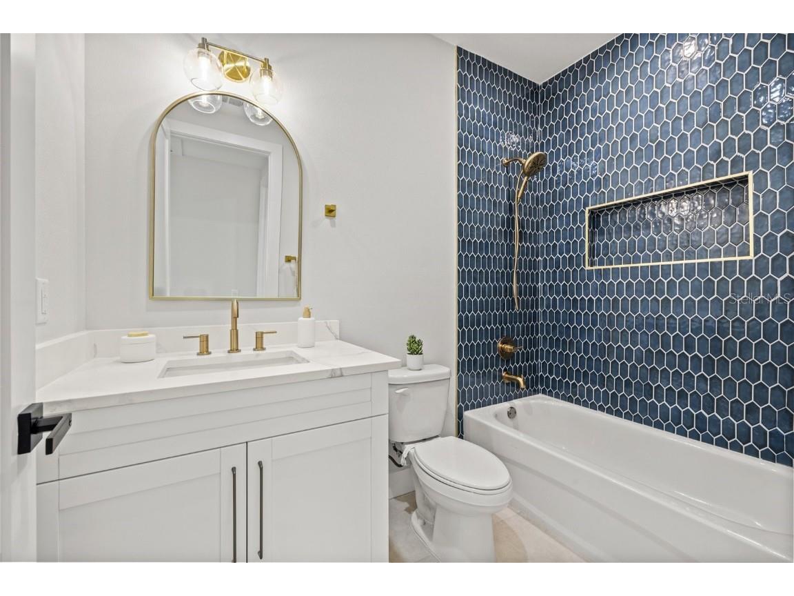 135 48th Avenue Saint Petersburg FL 33703 U8250203 image30