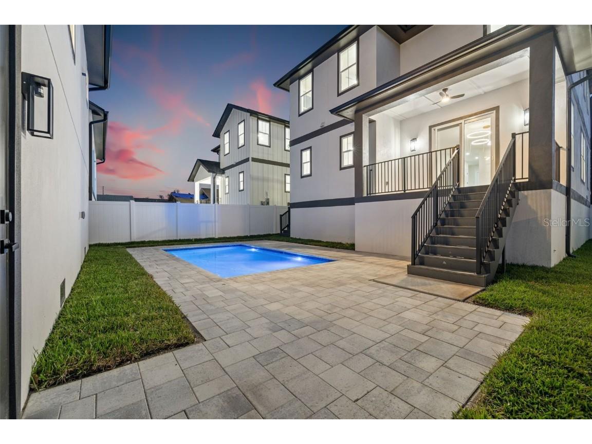 135 48th Avenue Saint Petersburg FL 33703 U8250203 image41