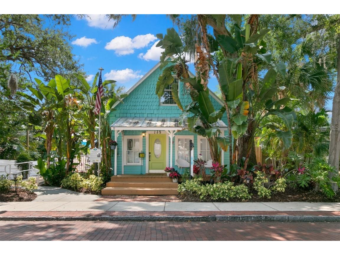 135 4th Avenue N Safety Harbor FL 34695 U8243317 image1