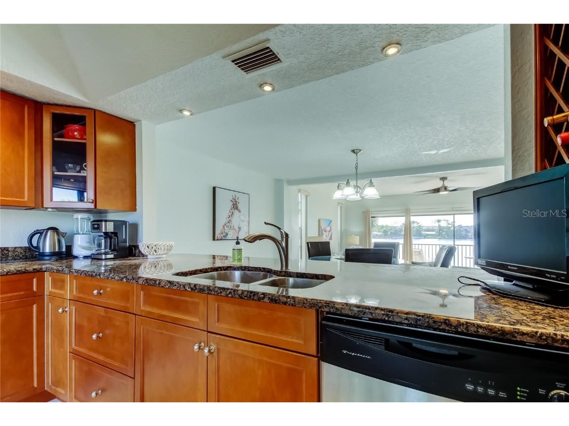 135 92nd Avenue #5 Treasure Island FL 33706 TB8404556 image17