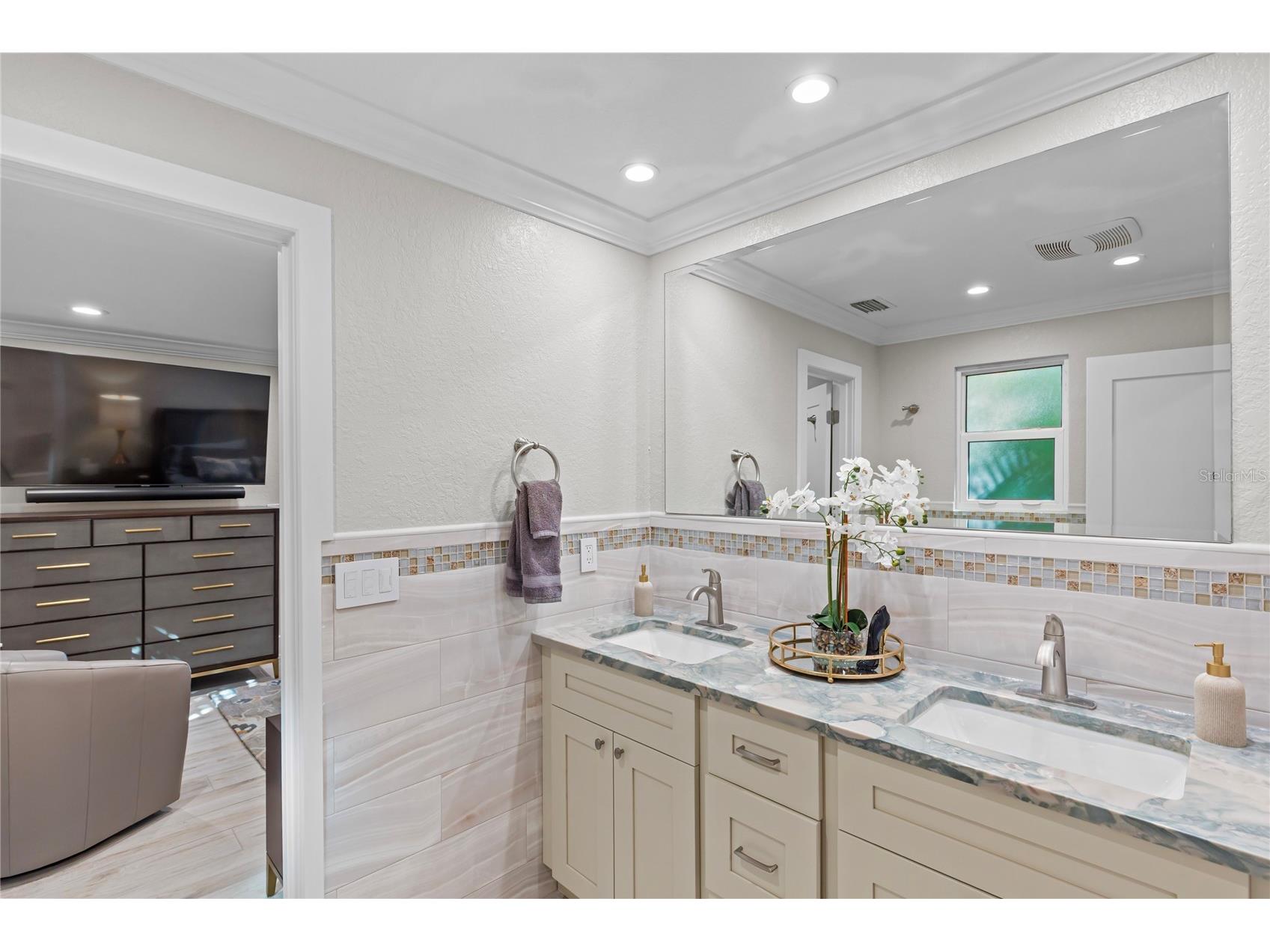 135 93rd Avenue Treasure Island FL 33706 TB8475466 image25