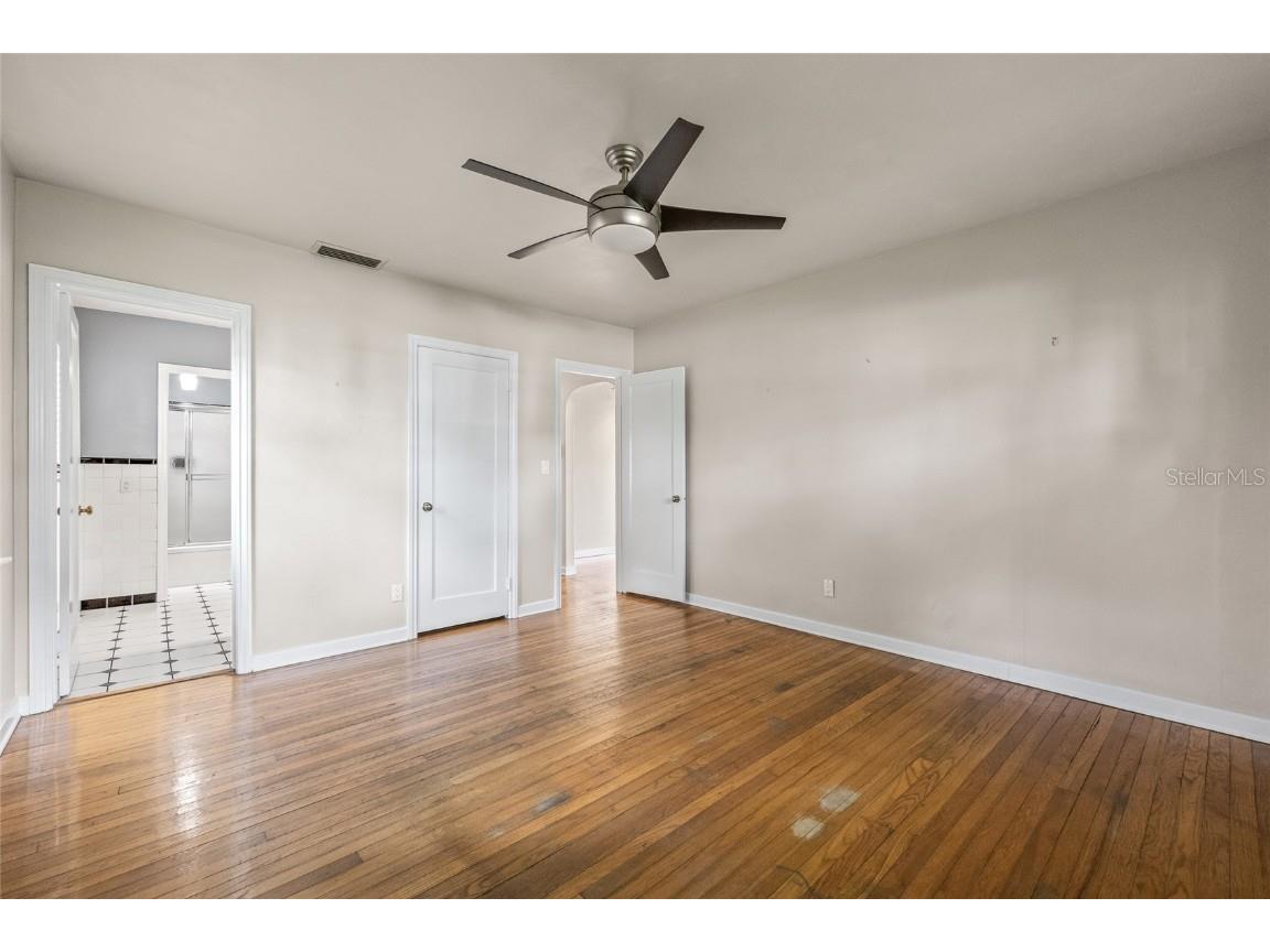 135 Aranda Street NE Saint Petersburg FL 33704 TB8405777 image10