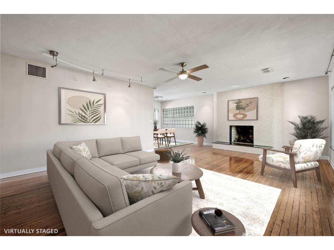 135 Aranda Street NE Saint Petersburg FL 33704 TB8405777 image3