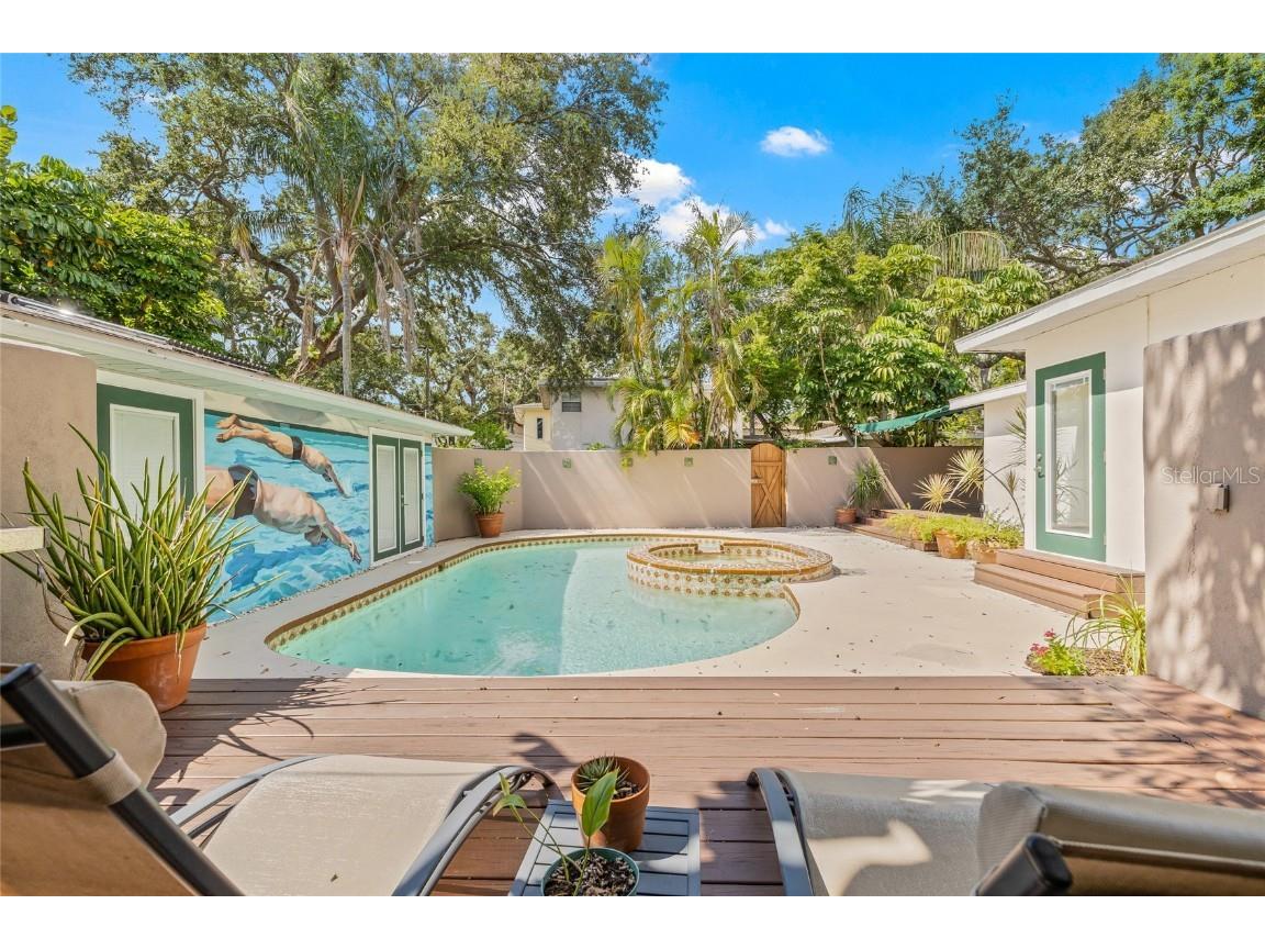 135 Aranda Street NE Saint Petersburg FL 33704 TB8405777 image30