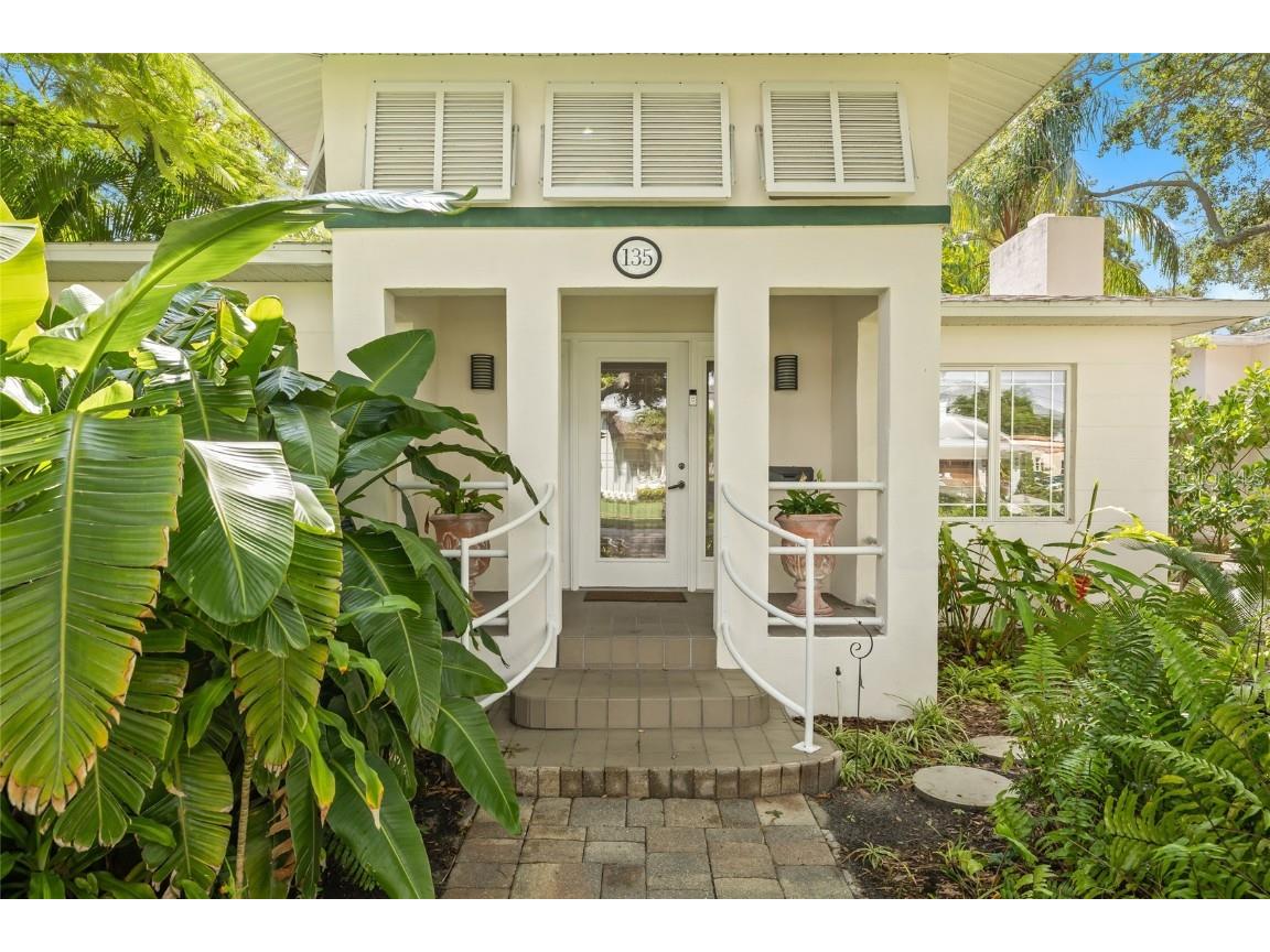 135 Aranda Street NE Saint Petersburg FL 33704 TB8405777 image32