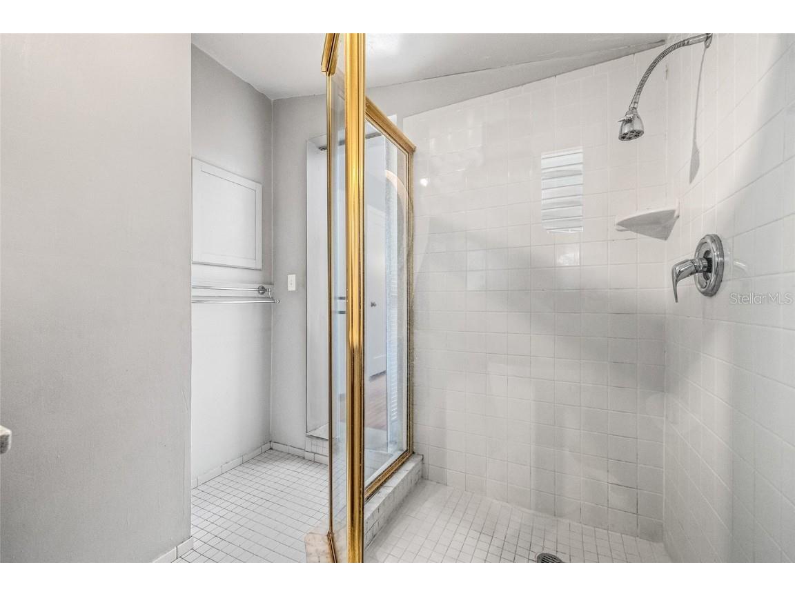 135 Aranda Street NE Saint Petersburg FL 33704 TB8405777 image42