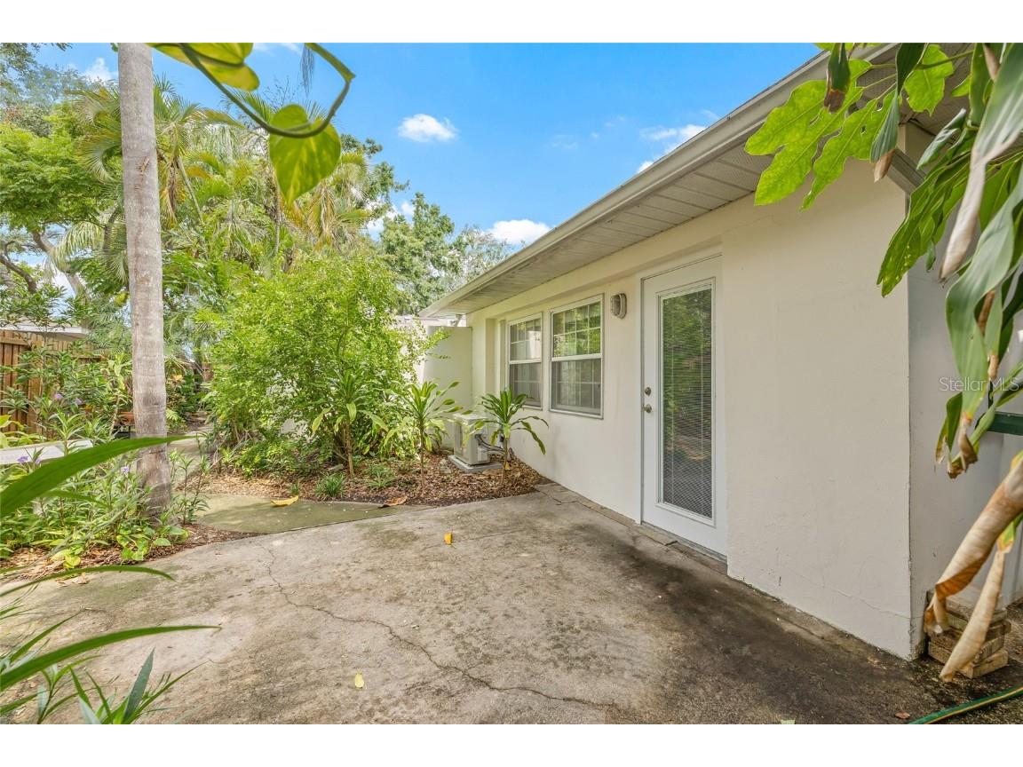 135 Aranda Street NE Saint Petersburg FL 33704 TB8405777 image47