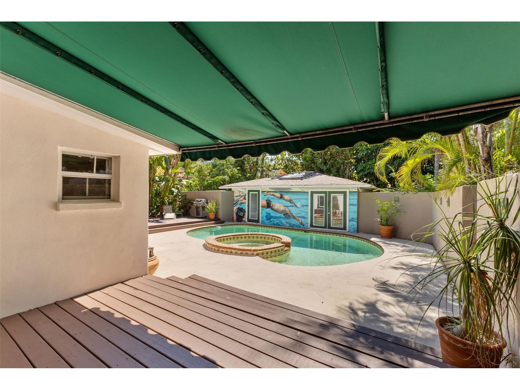 135 Aranda Street NE Saint Petersburg FL 33704 TB8510430 image10